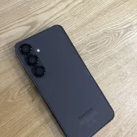 ایفون  s24feخوش دست