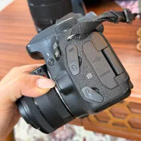 دوربین کنون 80D و دو عدد لنز|دوربین عکاسی و فیلم‌برداری|اسلام‌شهر, شهرک مفیدی|دیوار