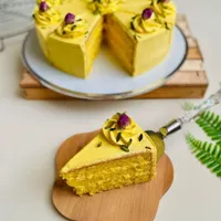 خدمات کافه‌ای از قبیل شیرینی و کوکی و غیره