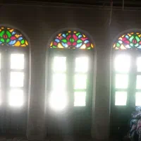 درب قدیمی پنجره قدیمی سنتی  کلکسیون