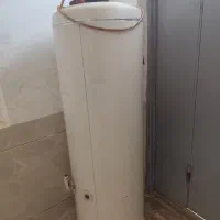 آبگرمکن مخزنی بزرگ