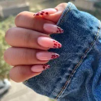 خدمات تخصصی ناخن گنبد|خدمات آرایشگری و زیبایی|گنبد کاووس, |دیوار