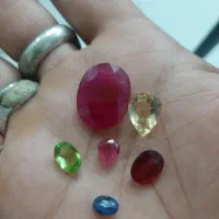 یاقوتهایه کهنه