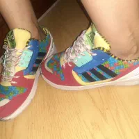 کفش|کیف، کفش، کمربند|صدرا-فارس, فاز ۱|دیوار