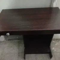 میز تحریر چوبی کاملا سالم