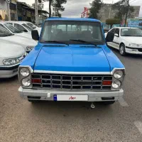 نیسان تکسوز ۴۰۲