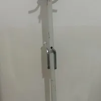 چوب لباسی ایستاده