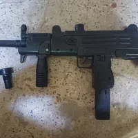 تفنگ اسباب بازی پلاستیکی