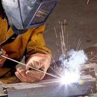 استخدام جوشکار/برشکار