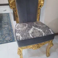 ۶ عدد صندلی نو نو می باشد.