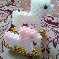 اسب تزئینی یا سرکلیدی مهره بافی