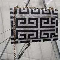 کیف|کیف، کفش، کمربند|قم, شاه سید علی|دیوار