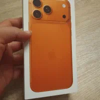 ۱۷ پرو مکس ۲۵۶ نارنجی