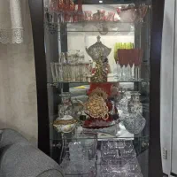 یک عدد ویترین|بوفه، ویترین، کنسول|اصفهان, شیخ اشراق|دیوار