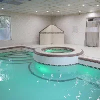 عمارت-اقاقیا-ویلا-دوبلکس-استخرجکوزی-بیلیارد