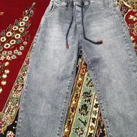 لباس|لباس|شیراز, صاحب الزمان|دیوار