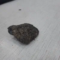 سنگ طلا ومشکوک به شهاب سنگ