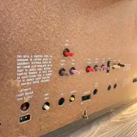 تلویزیون مبله رادیو گرام آنتیک قدیمی|کلکسیون اشیاء عتیقه|فیروزکوه, |دیوار