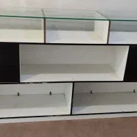 میز کار داخل مغازه