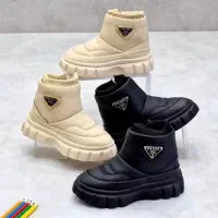 بوت و کتونی و کفش بچگانه|کفش و لباس بچه|رشت, شهرک قدس|دیوار