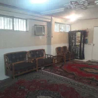 منزل سه خوابه قدیمی با 300 متر حیاط مشا با 3نفر