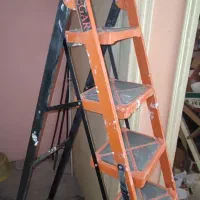 نردبان ۶ پله