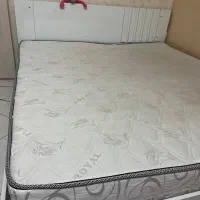 مبلمان مینی‌مال و تختخواب