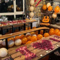 میزبان دورهمی-تولد شما با بهترین خدمات