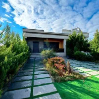 ویلا-باغچه-مبله-250-متر-شهرکی-سندتکبرگ