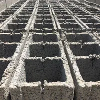 بلوک سیمانی ۷۹۰۰ تومان