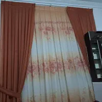 دوعدد پرده در حد نو و سالم