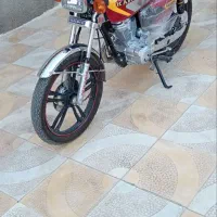 موتور سیکلت ۲۰۰ کبیر