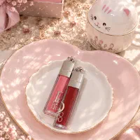 رژ مایع طرح دیور