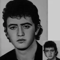 طراحی چهره سیاه قلم