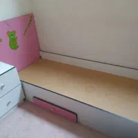 تخت کودک|تخت و صندلی بچه|اصفهان, کارلادان|دیوار