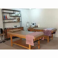 فروش یک عدد تخت چوبی واقع در بنک