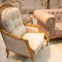 رویه کوب و نقاش نیازمندم بالاترین اجرت