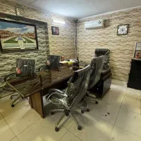 میز مدیریت و مبلمان اداری