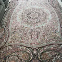 یک تخته فرش 9متری و یک قالیچه 1در1.5