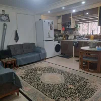 فروش واحد پایین واقع در حمیدیان (نواوران)