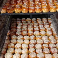 عمده فروشی انواع کیک وشیرینی