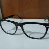 عینک فریم مشکی کائوچو