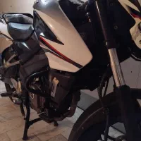 ns 200|موتورسیکلت|قم, شاه ابراهیم|دیوار