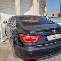 فروش خودرو لیفان ۸۲۰ مشکی مدل ۹۷