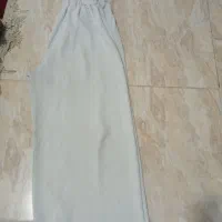 تعدادی لباس و کاپشن و کلاه|لباس|گرگان, |دیوار