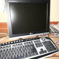 سیستم کامپیوتر رومیزی (الجی LCD/کیس/کیبورد)|رایانه رومیزی|رشت, امین الضرب|دیوار