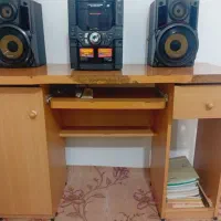 میز کامپیوتر