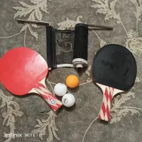 راکت و توپ پینگ پنگ