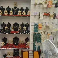 فروشگاه اکسسوری و بدلیجات رویال گالری|بدلیجات|بروجرد, |دیوار