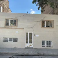 دو طبقه ویلایی ۹۰ متری سند دار